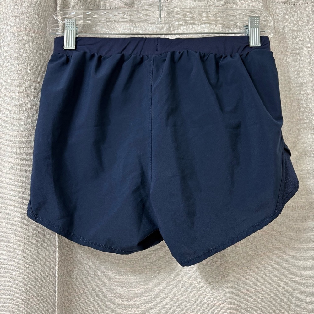 Under Armour Women’s Fly-By HeatGear Running loose Shorts Navy Blue Size Small - Picture 3 of 9